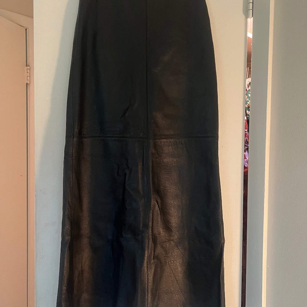 BCBG long leather skirt